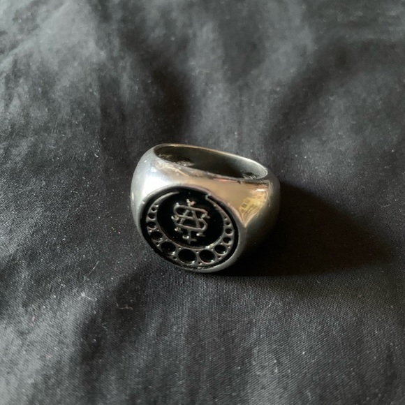 Ring Acacia Strain - Picture 4 of 4